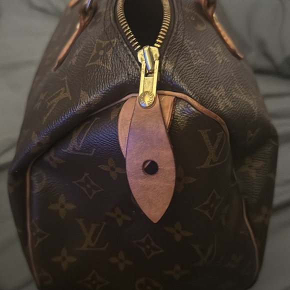 Louis vuitton speedy still in great condition only the handles needs replacing - Picture 4 of 4